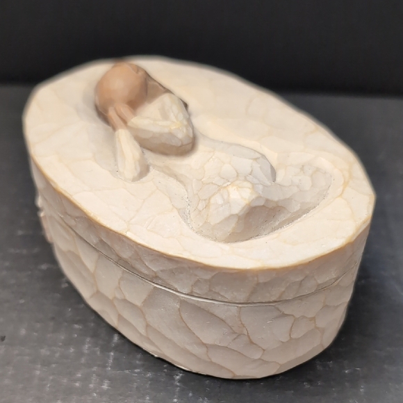 Willow Tree 2003 Angel of Prayer Figurine Trinket/Keepsake Box By Susan Lordi. - Picture 2 of 10